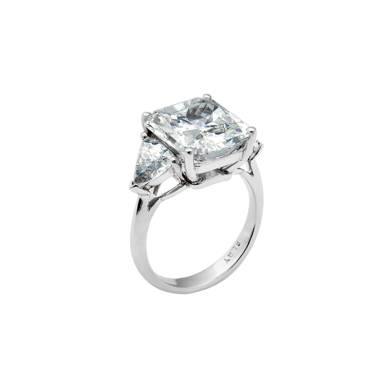 Diamond Three-Stone Ring